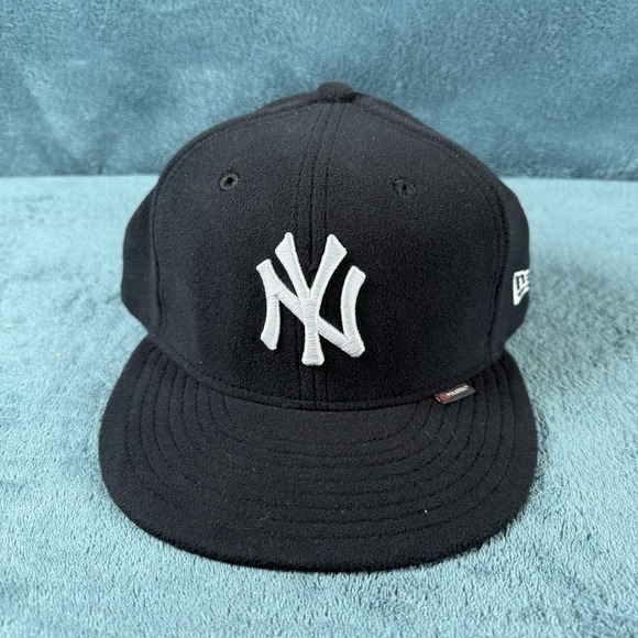 New Era Other - New Era 59FIFTY New York Yankees Black Fleece PolarTec Pro Hat Size 7 1/2